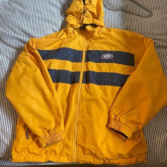 Ocean Shores reversible jacket - Picture 3 of 5